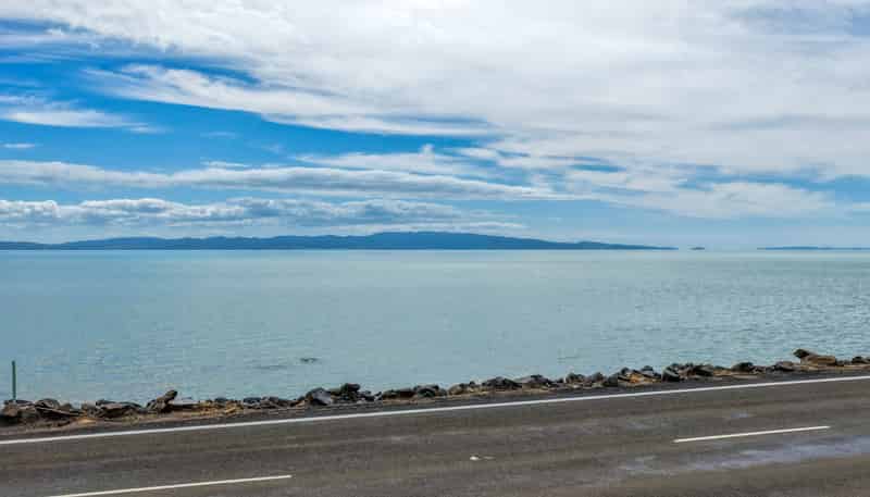 158 Thames Coast Road, Whakatete Bay