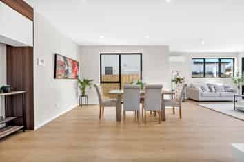 52A Taylor Road, Mangere Bridge