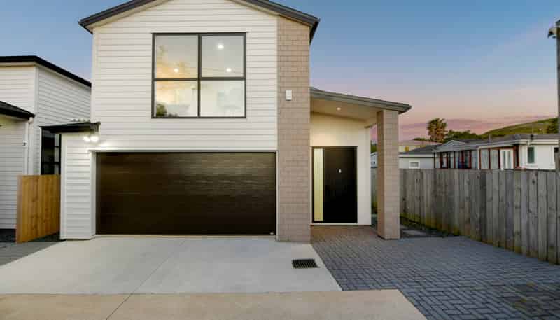 52A Taylor Road, Mangere Bridge