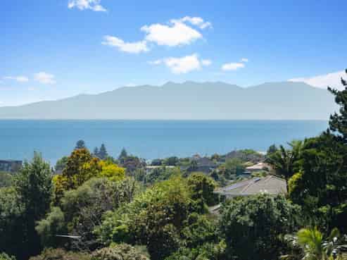 74D Langana Avenue, Browns Bay
