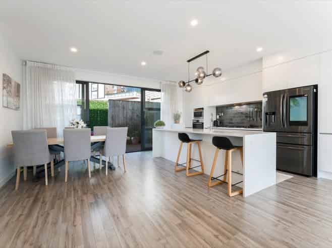 74D Langana Avenue, Browns Bay