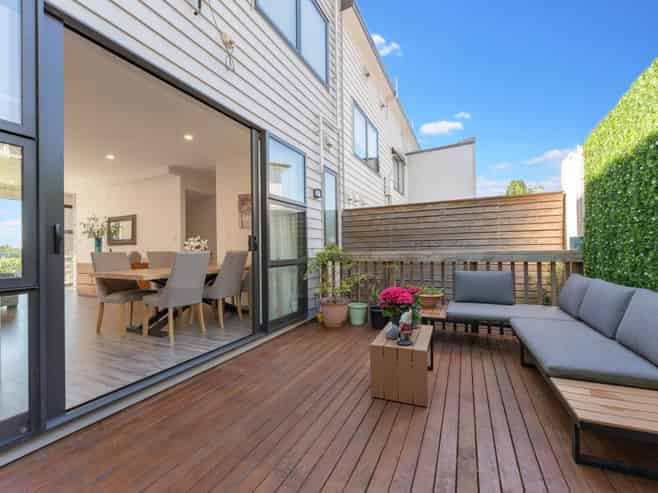 74D Langana Avenue, Browns Bay