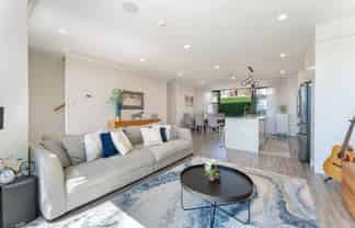 74D Langana Avenue, Browns Bay