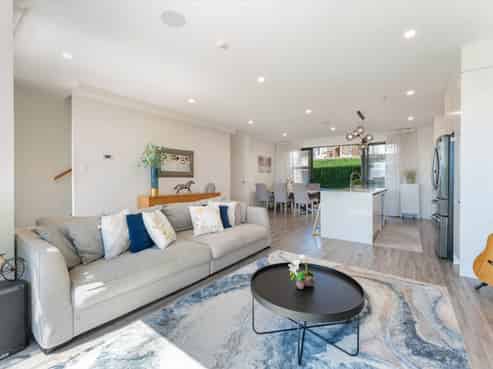 74D Langana Avenue, Browns Bay