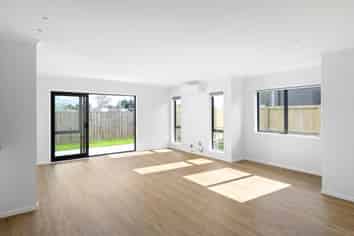 3/128 Peacockes Road, Fitzroy