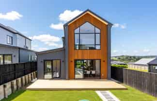 13,15 Waitai Crescent, Warkworth