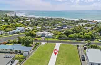 6 Mace Terrace, Oakura