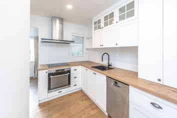 C2/59 Halswell Street, Saint Johns Hill