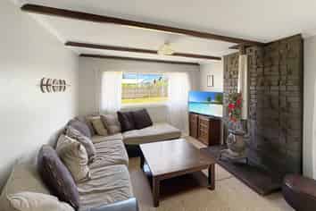 33 Shortt Street, Foxton Beach