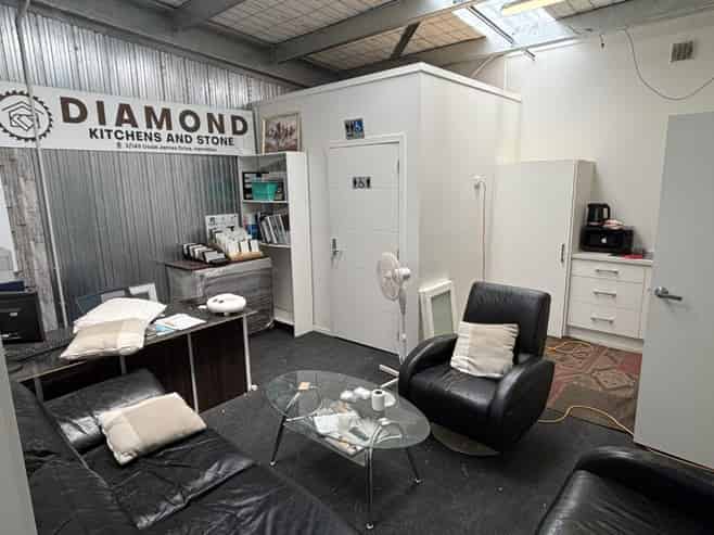 Tidy Airport Industrial