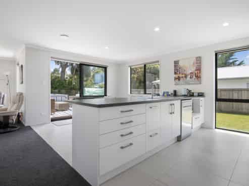 8 Somerset Street, Waihi