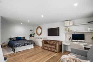 A/60 Donegal, Cromwell