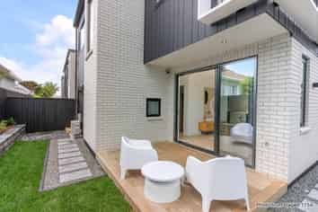 115B+115C Maskell Street, Saint Heliers