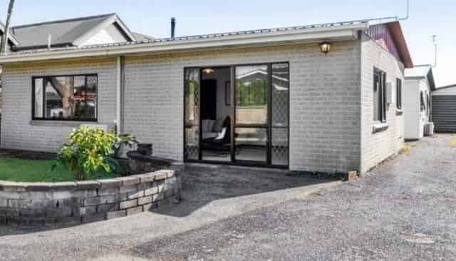 1/5 Hawea Street, Merrilands