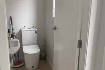 6A Huia Street, Tawa