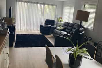 6A Huia Street, Tawa