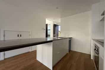 7/27 Main Road, Wainuiomata