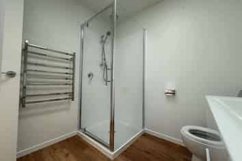 7/27 Main Road, Wainuiomata