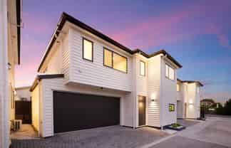 99B Wharf Road, Te Atatu Peninsula