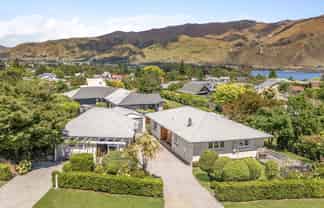 105 Hunter Crescent, Wanaka
