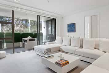 302/28 Balfour Road , Parnell