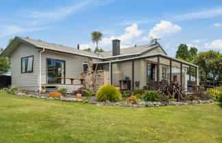 48 Tarena Street, Mamaku