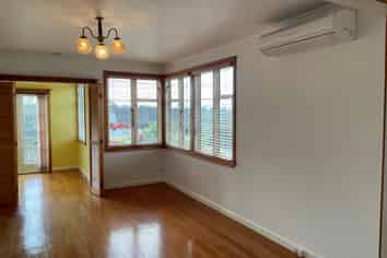 6 Dunkirk Terrace, Mount Albert