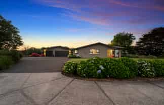 371 Central Road, HAMURANA