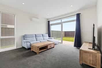 7 Tuangi Road, Karaka