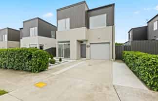 7 Tuangi Road, Karaka