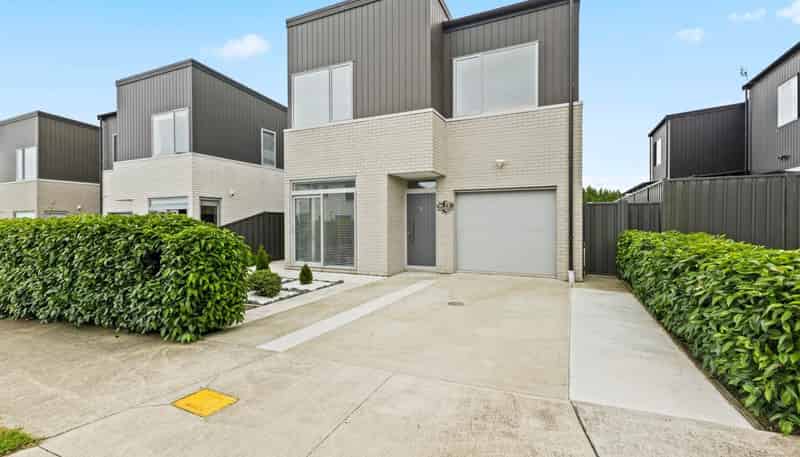 7 Tuangi Road, Karaka