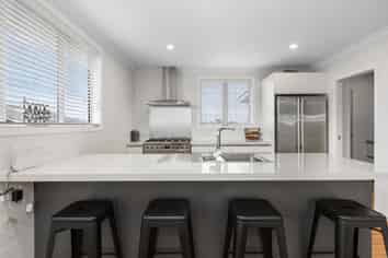 829 Tauhei Road, Tauhei