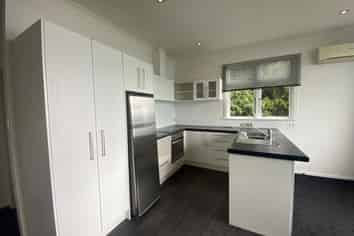 1A/12 Anne Street, Wadestown