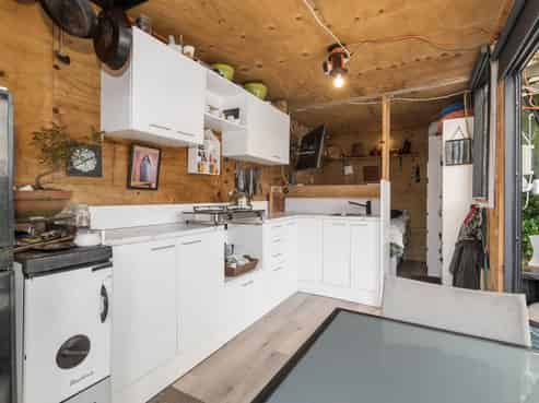 1504  Russell Road, Oakura Coast