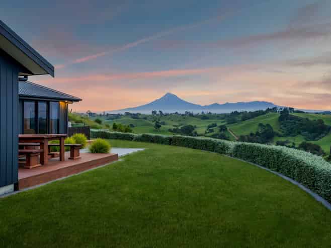 956 Richmond Road, Lepperton