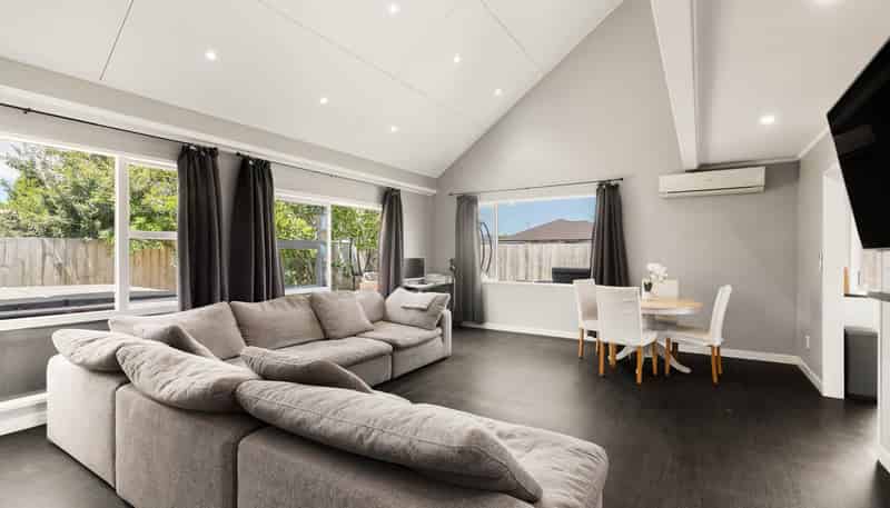 96B  Racecourse Road, Waiuku