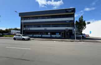 Small Office in Newly Refurbished Building
