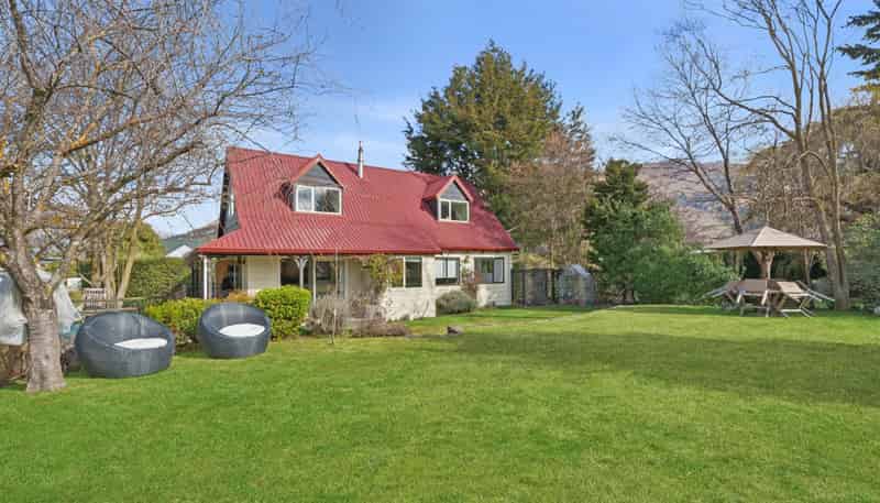 188 Stone Street, Wanaka