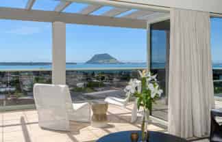 8E Hinewa Road, Otumoetai