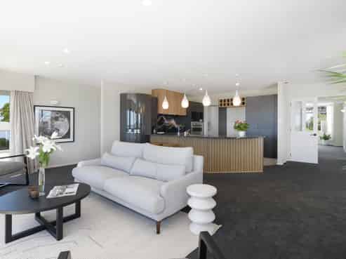 8E Hinewa Road, Otumoetai