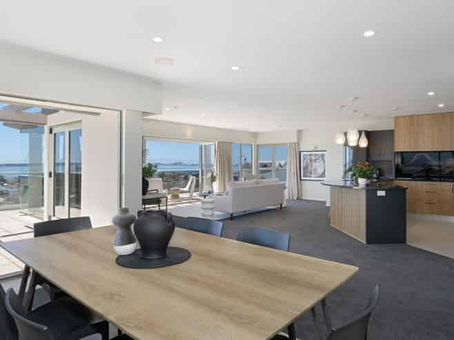 8E Hinewa Road, Otumoetai