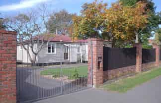 56 Kensington Avenue, Saint Albans