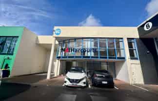 Fantastic Trade Retail Opportunity - Link Drive 