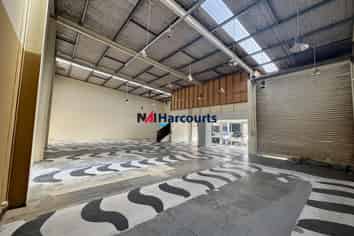 Fantastic Trade Retail Opportunity - Link Drive 