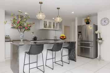 28 Magnolia Rise, Waipahihi