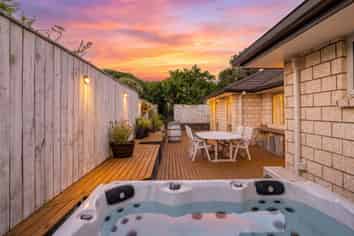 22 Butterworth Crescent, Papamoa Beach