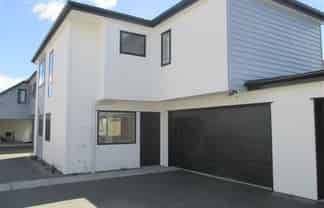 4/87 Mandeville Street, Riccarton