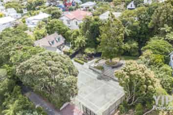 60 Box Hill, Khandallah