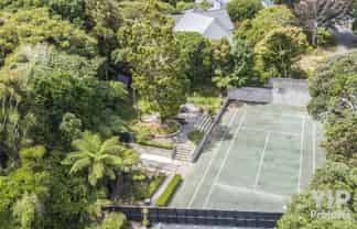 60 Box Hill, Khandallah