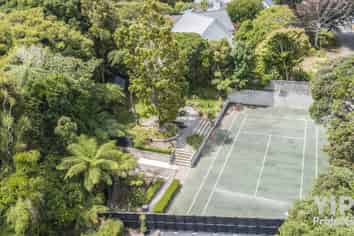 60 Box Hill, Khandallah